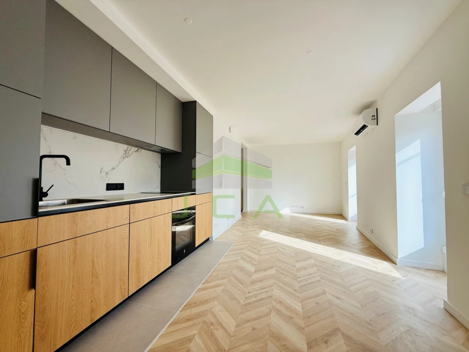 Apartamento T1 para Venda em Leiria, Pousos, Barreira e Cortes Foto 1