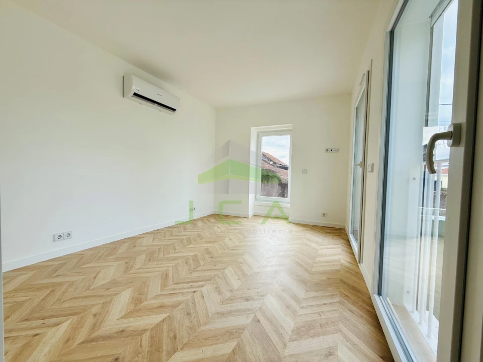 Apartamento T1 para Venda em Leiria, Pousos, Barreira e Cortes Foto 6