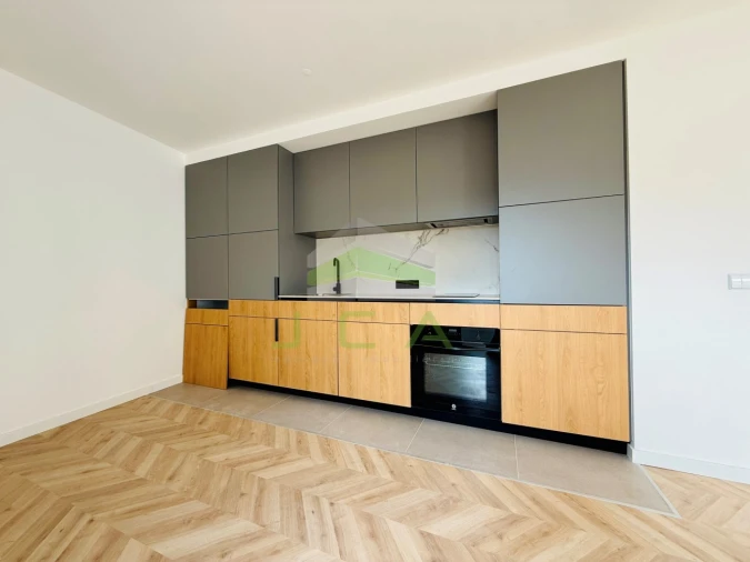 Apartamento T1 para Venda em Leiria, Pousos, Barreira e Cortes Foto 4