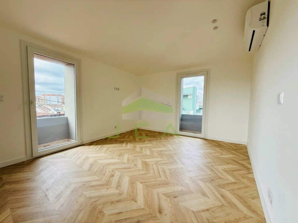 Apartamento para Venda em Leiria, Pousos, Barreira e Cortes Foto 8