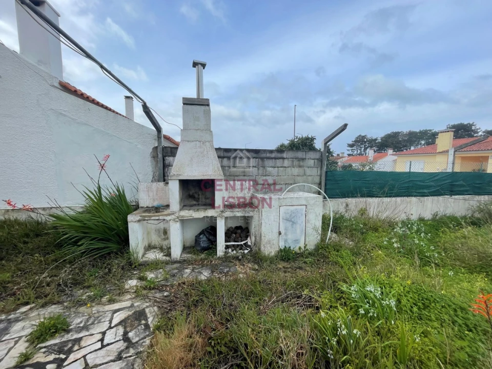 Moradia T3 para Venda em Sesimbra (Castelo) Foto 3