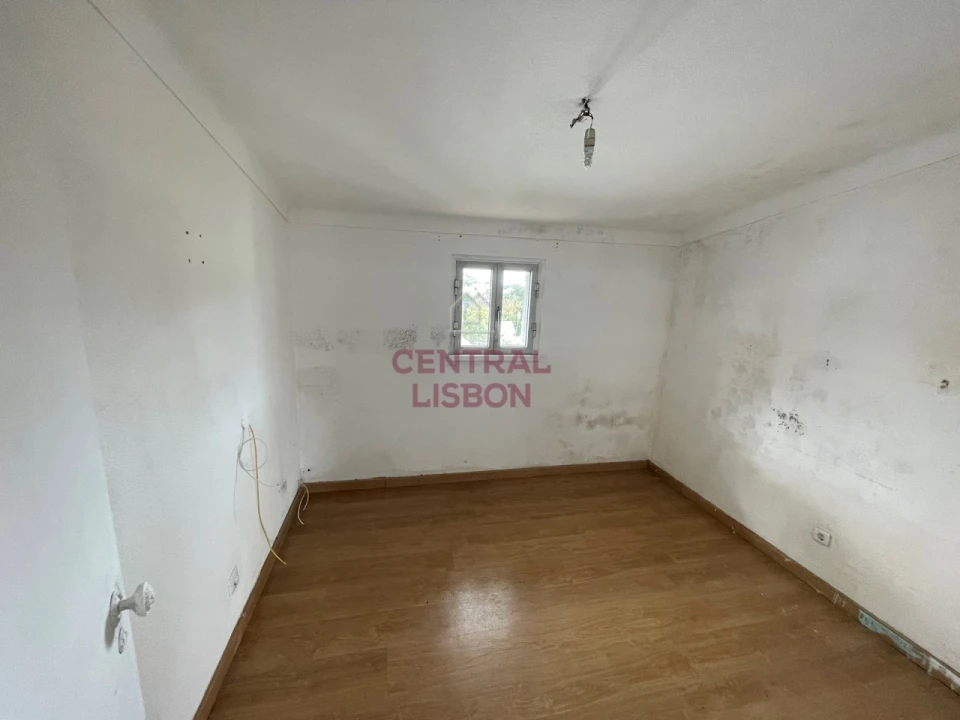 Moradia T3 para Venda em Sesimbra (Castelo) Foto 16