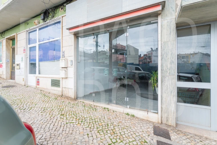 Armazém para Venda em Mina de Água Foto 2