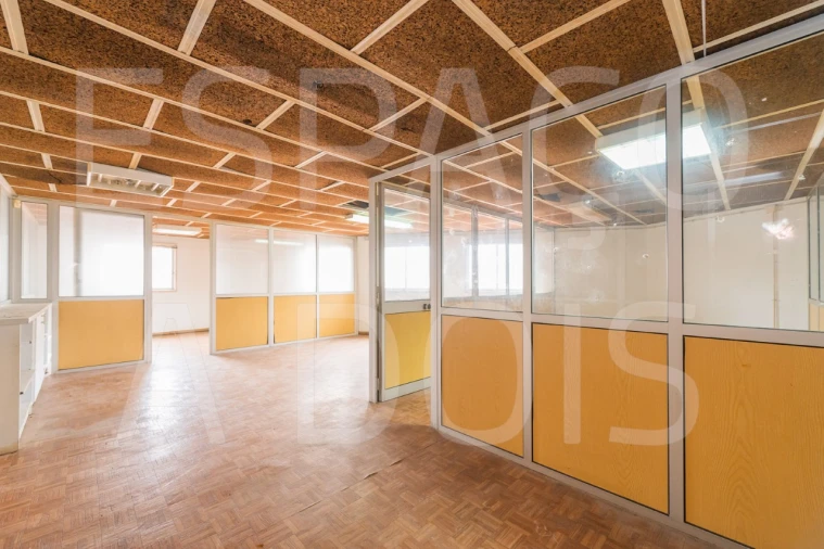 Armazém para Venda em Mina de Água Foto 29