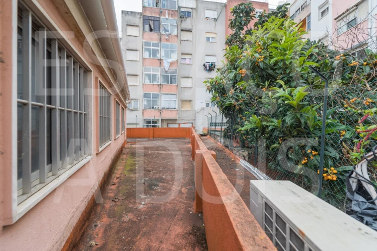 Armazém para Venda em Mina de Água Foto 56