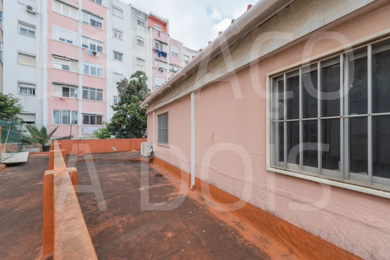 Armazém para Venda em Mina de Água Foto 58