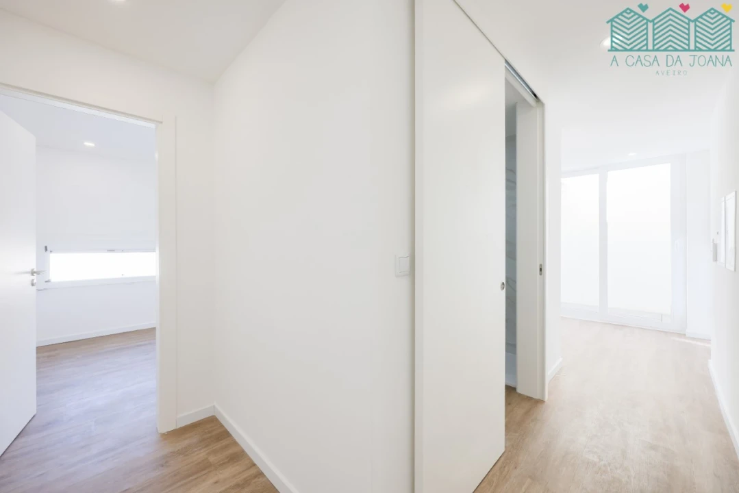 Apartamento T2 para Arrendamento em Gafanha da Encarnação Foto 17