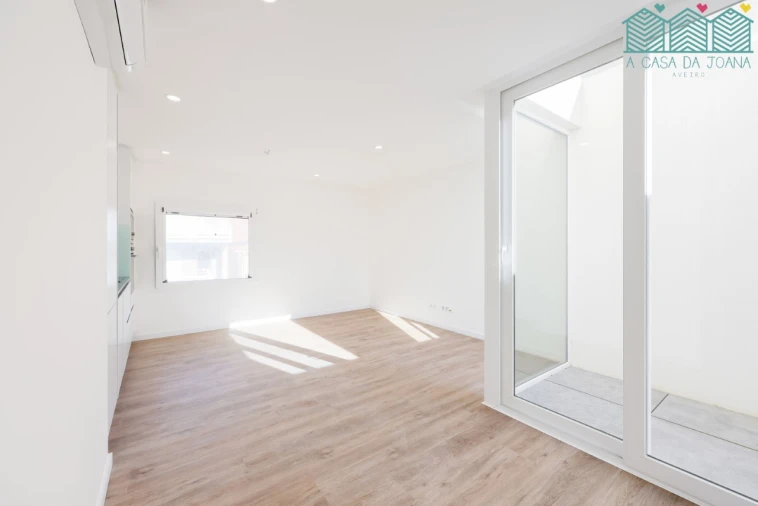 Apartamento T2 para Arrendamento em Gafanha da Encarnação Foto 11