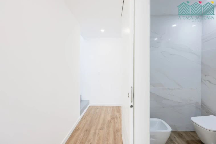 Apartamento T2 para Arrendamento em Gafanha da Encarnação Foto 16