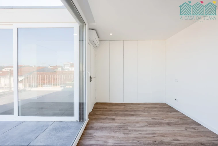 Apartamento T2 para Arrendamento em Gafanha da Encarnação Foto 31