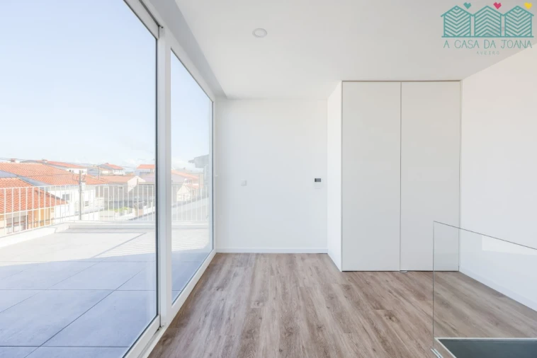 Apartamento T2 para Arrendamento em Gafanha da Encarnação Foto 34