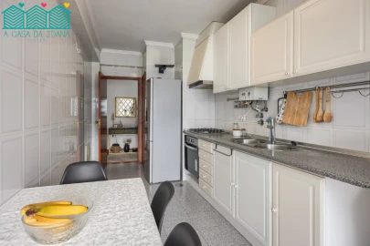 Apartamento T3 para Venda em Esgueira