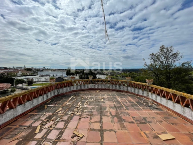 Moradia T7 para Venda em Terrugem e Vila Boim Foto 19