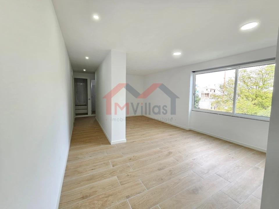 Apartamento T3 para Venda em Loule (São Clemente) Foto 2