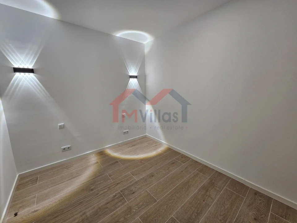 Apartamento T3 para Venda em Loule (São Clemente) Foto 13