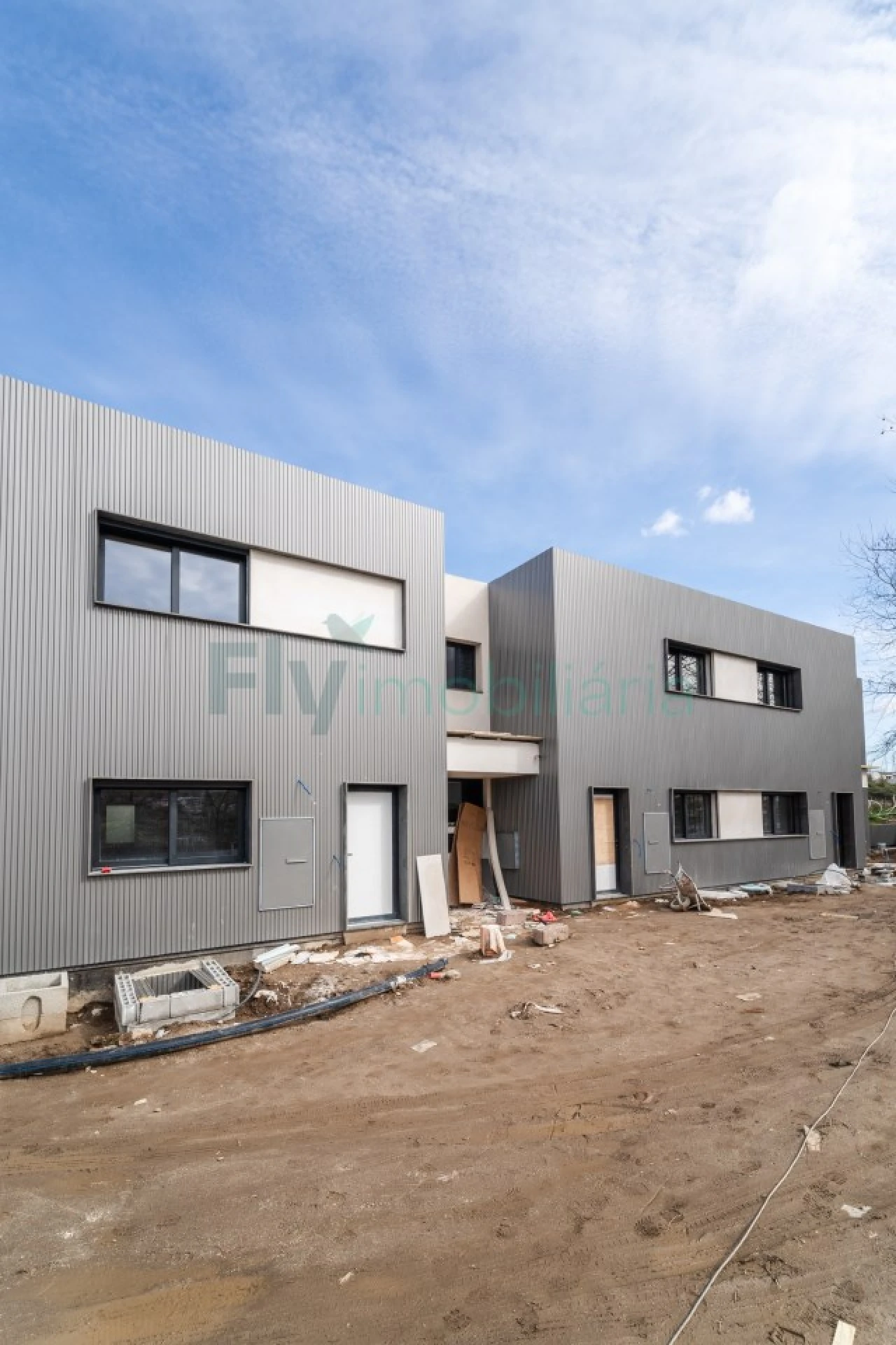 Apartamento T1 para Venda em Infias Foto 10