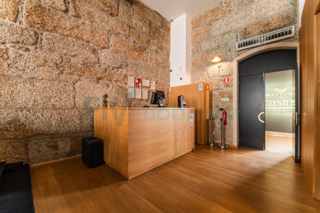 Negócio para Venda em Caldas de Vizela (São Miguel e São João) Foto 2