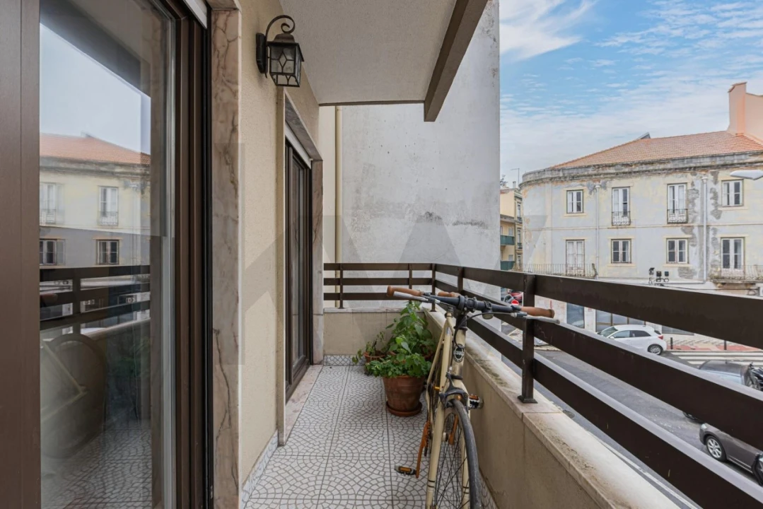 Apartamento T2 para Venda em Algés, Linda-A-Velha e Cruz Quebrada-Dafundo Foto 24