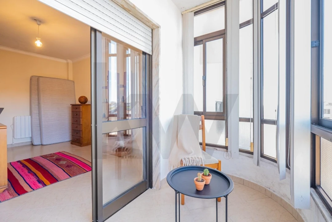 Apartamento T3 para Venda em Almada, Cova da Piedade, Pragal e Cacilhas Foto 37