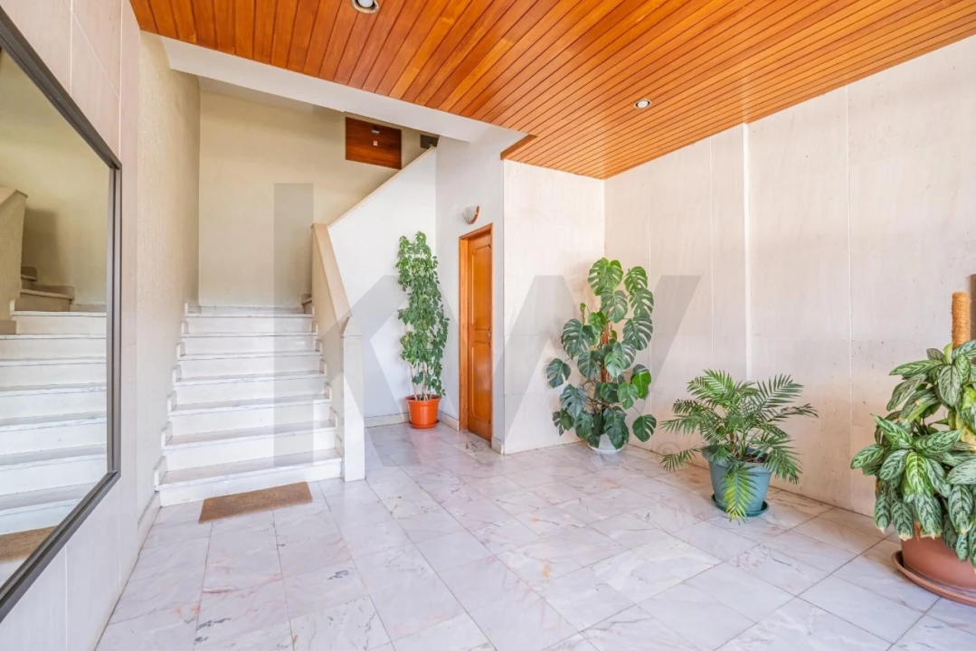 Apartamento T3 para Venda em Almada, Cova da Piedade, Pragal e Cacilhas Foto 50