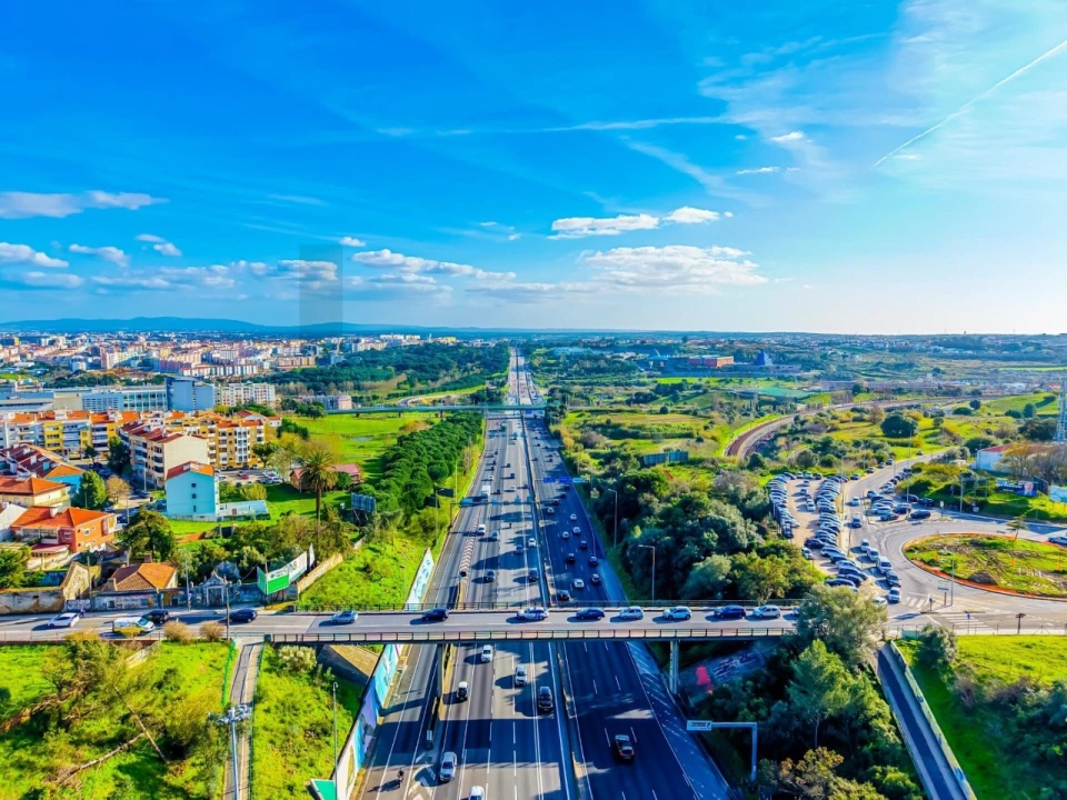 Apartamento T3 para Venda em Almada, Cova da Piedade, Pragal e Cacilhas Foto 57