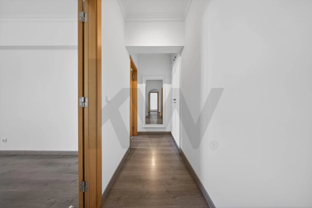 Apartamento T2 para Venda em Odivelas Foto 19