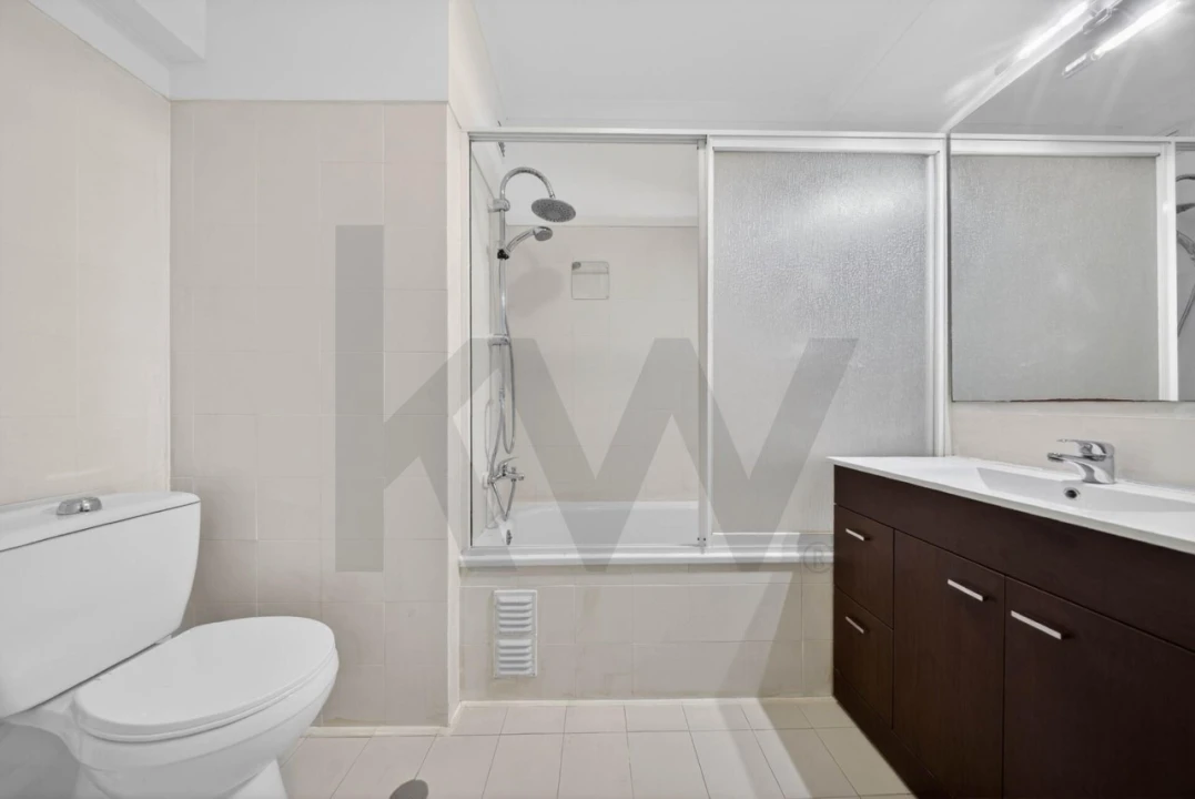 Apartamento T2 para Venda em Odivelas Foto 21