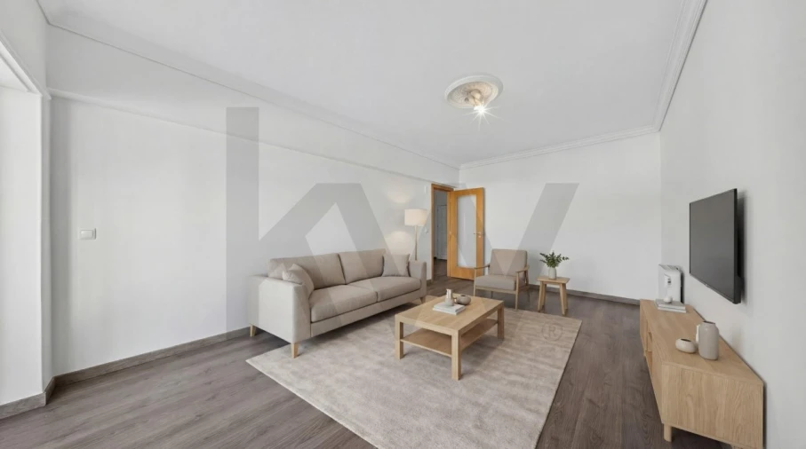 Apartamento T2 para Venda em Odivelas Foto 4