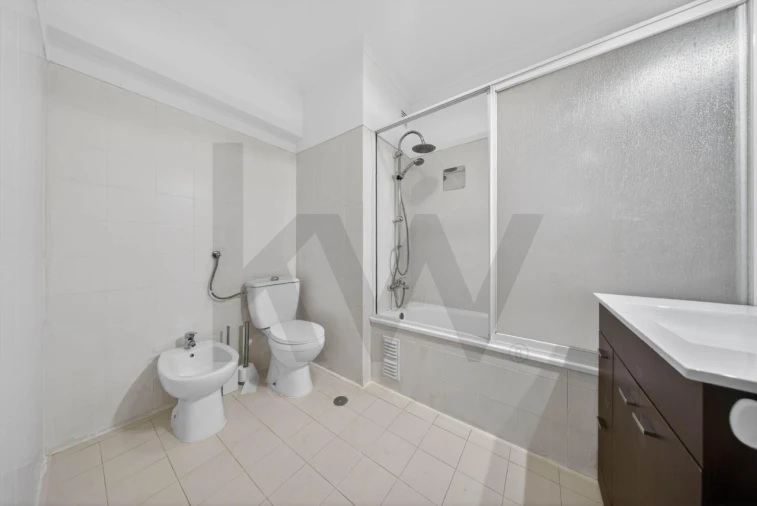Apartamento T2 para Venda em Odivelas Foto 20