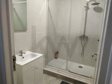 Apartamento T9 para Venda em Santo António