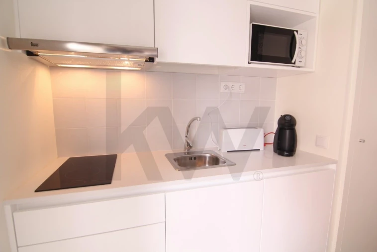 Apartamento T9 para Venda em Santo António Foto 11