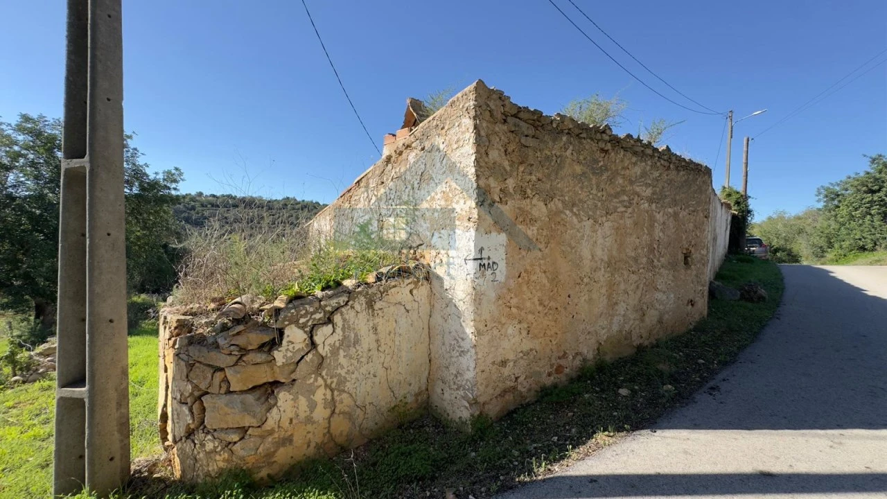 Moradia T2 para Venda em Loule (São Sebastião) Foto 14