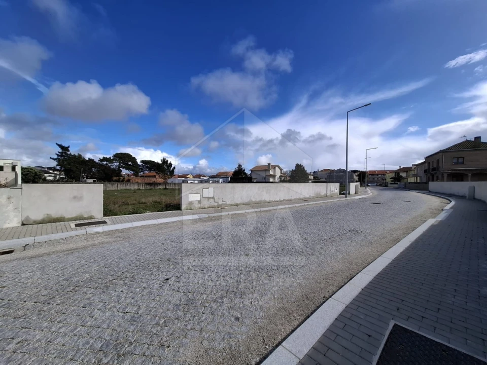 Terreno para Venda em Apúlia e Fão Foto 4