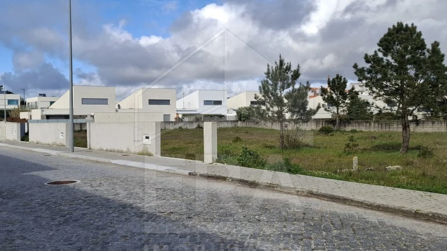 Terreno para Venda em Apúlia e Fão