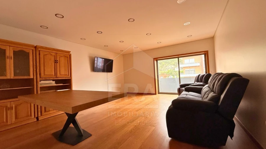 Apartamento T3 para Venda em Areosa Foto 4