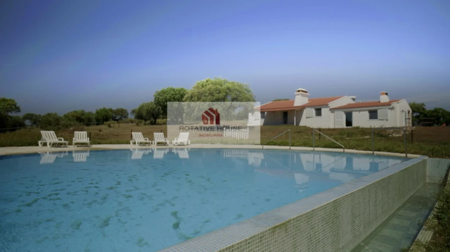 Quinta T3 para Venda em Assunção, Ajuda, Salvador e Santo Ildefonso Foto 18