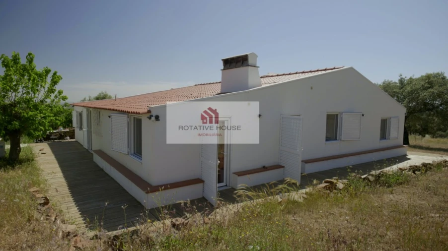 Quinta T3 para Venda em Assunção, Ajuda, Salvador e Santo Ildefonso Foto 17