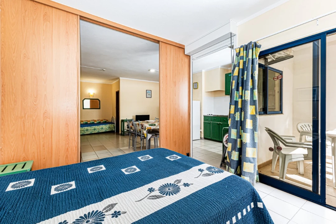 Apartamento T1 para Venda em Portimão Foto 10