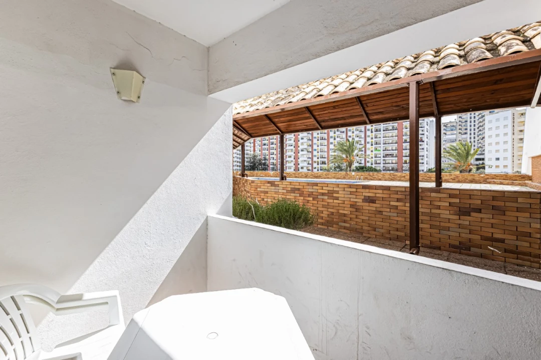 Apartamento T1 para Venda em Portimão Foto 11