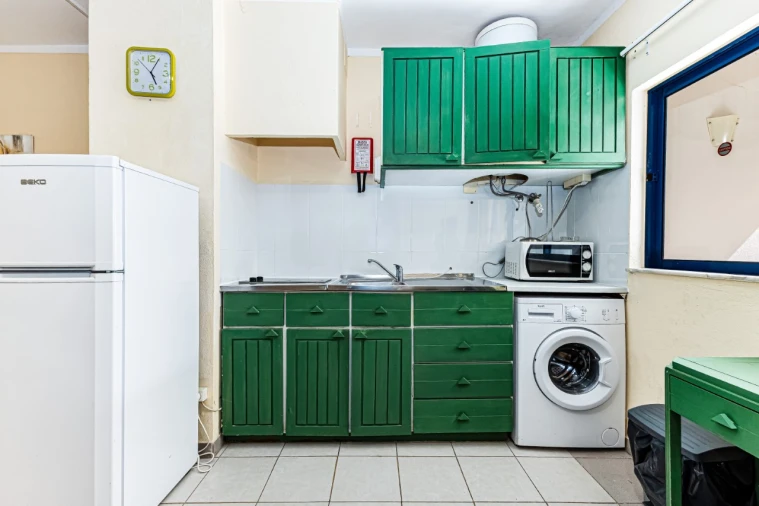 Apartamento T1 para Venda em Portimão Foto 8