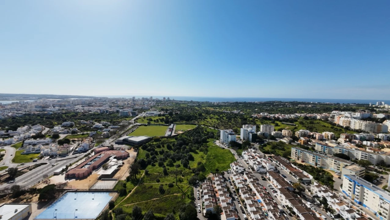 Moradia T4 para Venda em Portimão Foto 7