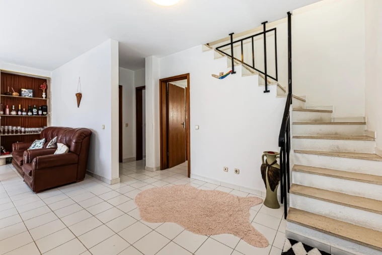 Moradia T4 para Venda em Portimão Foto 2