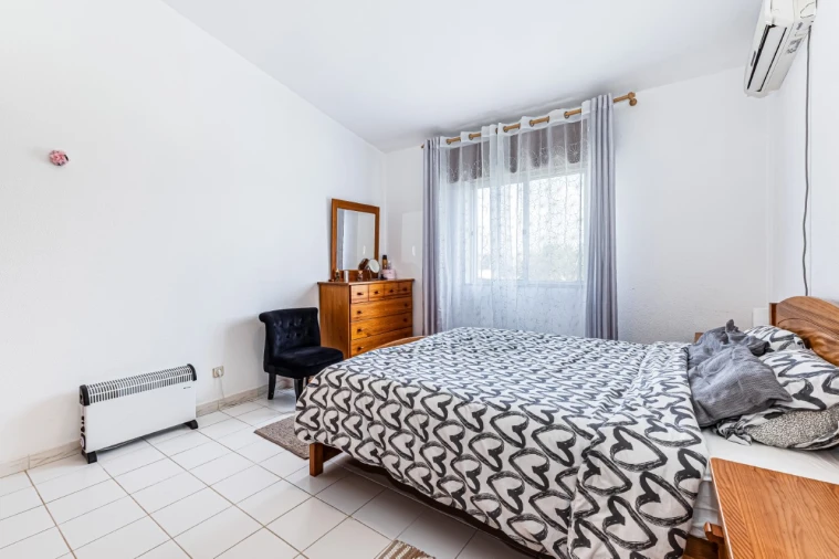 Moradia T4 para Venda em Portimão Foto 25