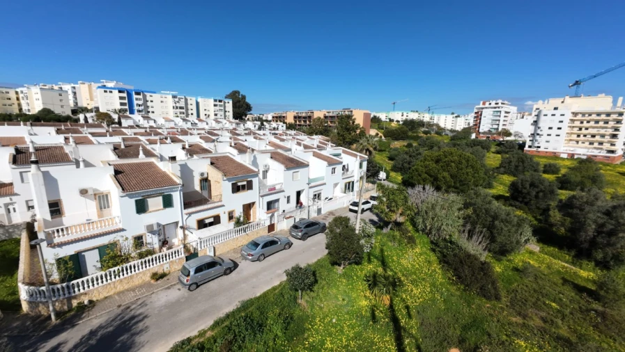 Moradia T4 para Venda em Portimão Foto 9