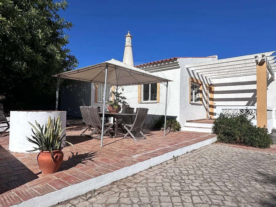 Moradia T4 para Venda em Loule (São Sebastião) Foto 37