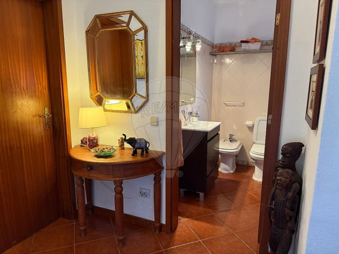 Moradia T4 para Venda em Loule (São Sebastião) Foto 45