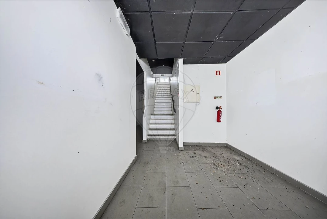 Loja para Venda em Arroios Foto 42