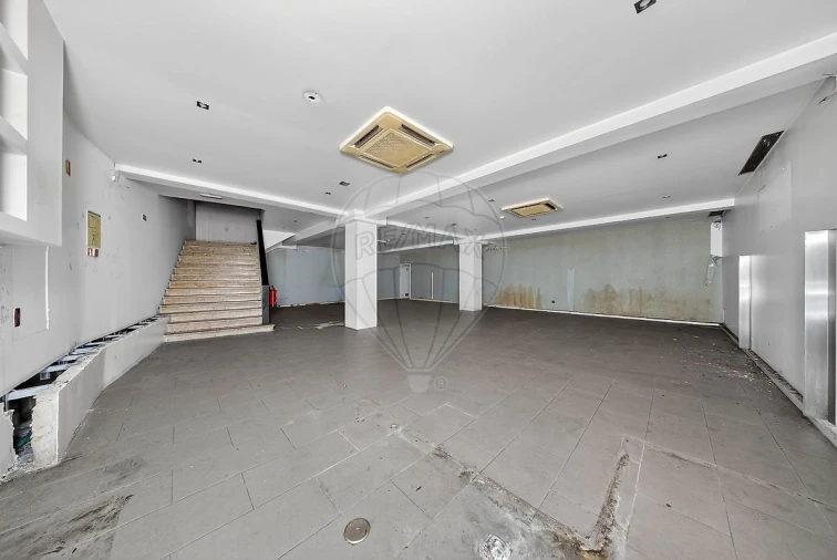 Loja para Venda em Arroios Foto 24