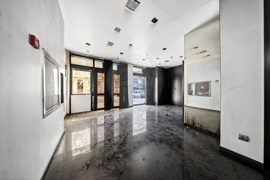 Loja para Venda em Arroios Foto 4