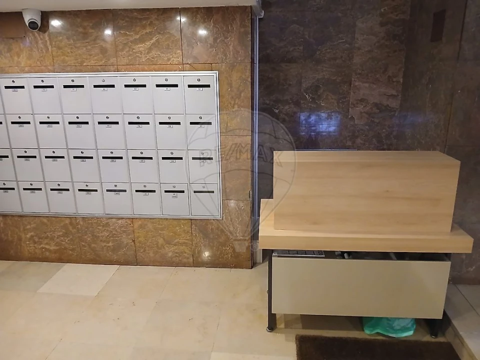 Escritório para Arrendamento em Mafamude e Vilar do Paraíso Foto 12